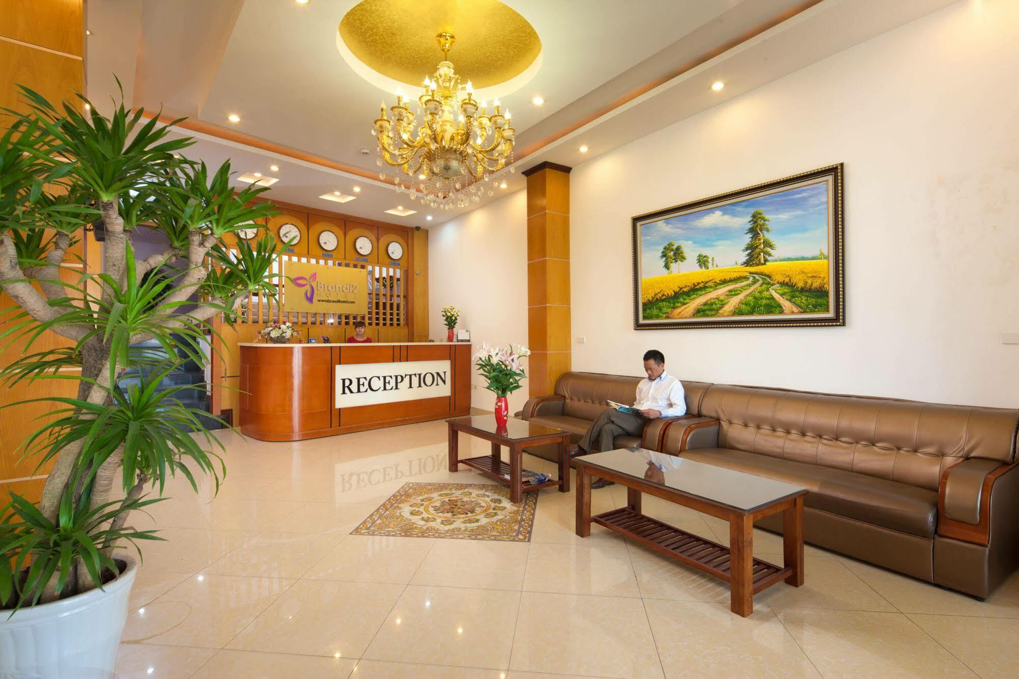 Hotel Aontel Grand Hanoi Esterno foto